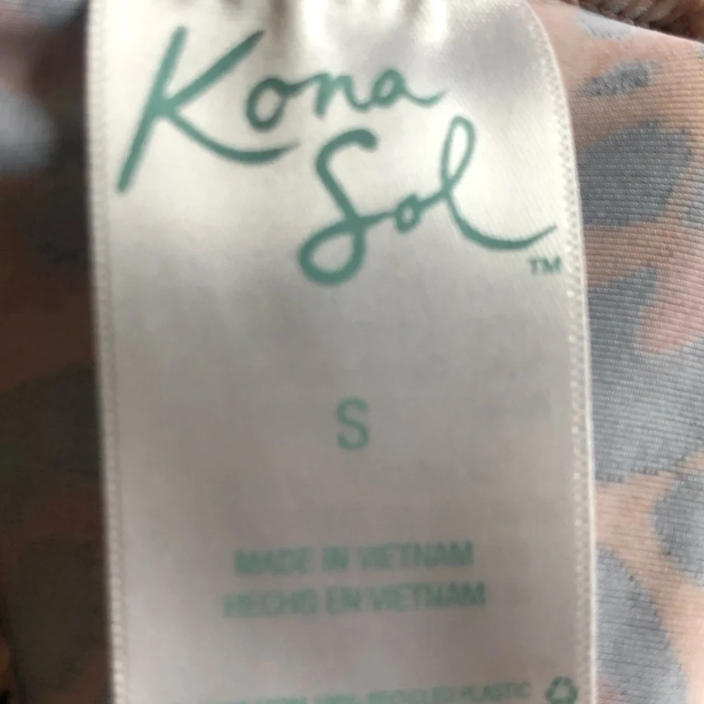 Kona Sole Gold Ring Leopard Spot One Piece Swimsuit Size S Beach Pool Summer